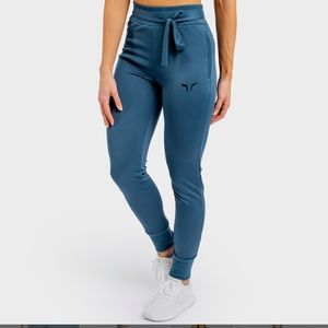 Squat Wolf she wolf do knot jogger